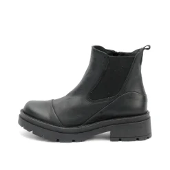 Edda Black Chelsea Bootie