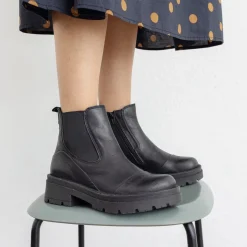 Edda Black Chelsea Bootie