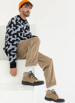 Hiking Vegan Beige Bootie