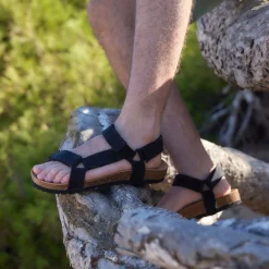 Leo Hemp Sandal Black