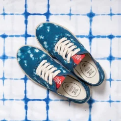 Sasha Recycled Sneaker Batic