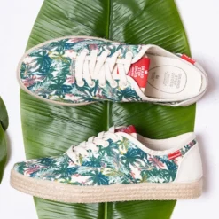 Sasha Recycled Sneaker Palms