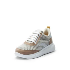 Speed Sahara Vegan Sneaker