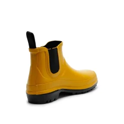 Vickie Curry Rubber Boot